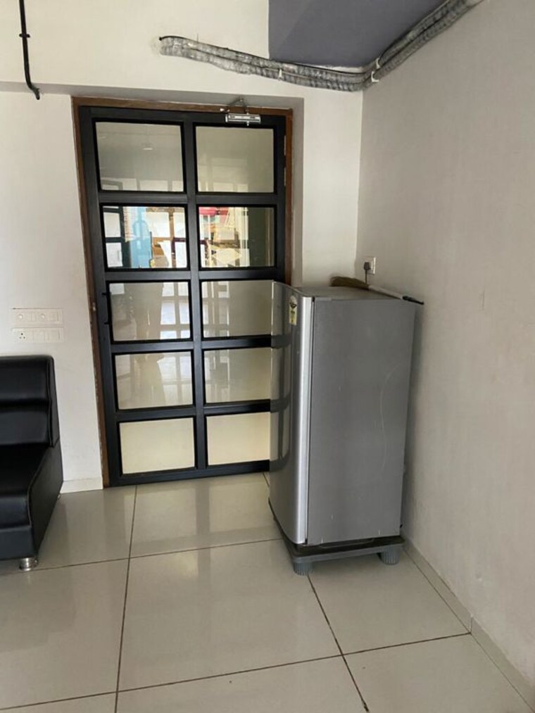 Living Room, samriddhi-colonnade-2 Commercial Office Space 876 Sq.Ft. In Bodakdev Ahmedabad 10047397