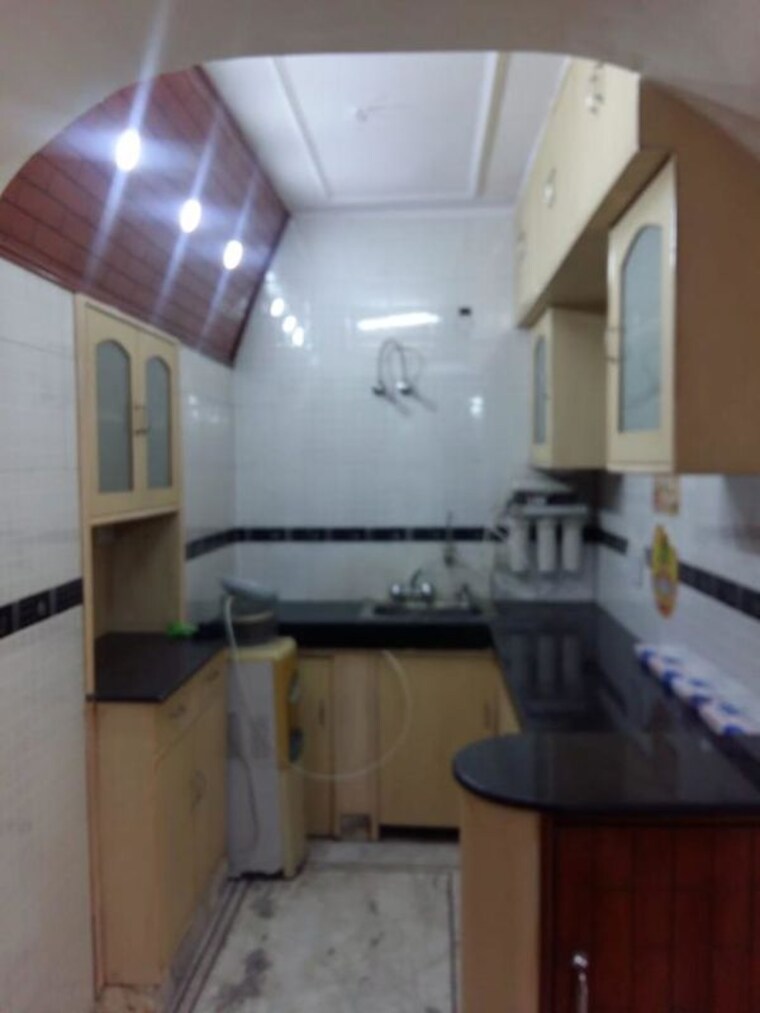 Kitchen, greater kailash part 3 3 Bedroom 2300 Sq.Ft. Apartment In Greater Kailash Part 3 Delhi 10047499