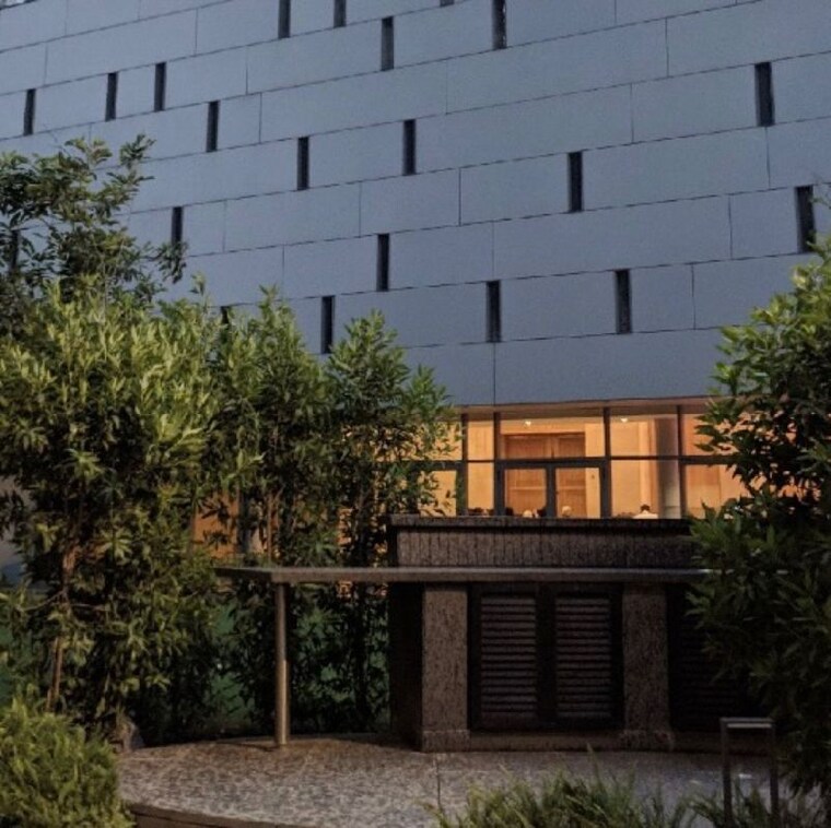 Exterior View, lodha-world-one 3 Bedroom 1553 Sq.Ft. Apartment In Empire Mill Mumbai 10047501