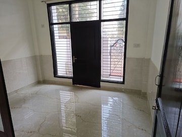 Room in 3 BHK Builder Floor at Sector 23 Dwarka – for Rent