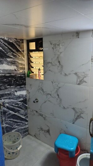 Attached Bathroom in 1 BHK Apartment at Andheri West – for Rent