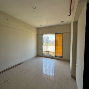 Room in 1 BHK Apartment at Re Form Delta House, Nesco – for Rent