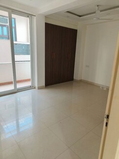 2.5 BHK Apartment For Sale in Omaxe Hazratganj