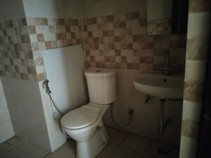 Bathroom in 5 BHK Villa at Amrapali Dream Valley, Tech Zone 4 Greater Noida – for Rent