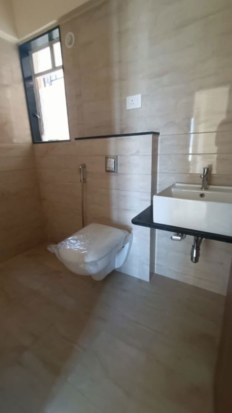 Bathroom, vertical-alcinia 2 Bedroom 727 Sq.Ft. Apartment In Mohammadwadi Pune 10047751