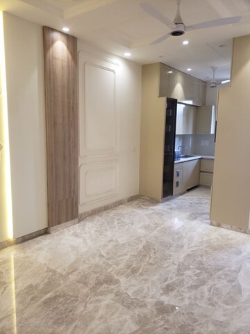 2 BHK Builder Floor For Rent in Tilak Nagar