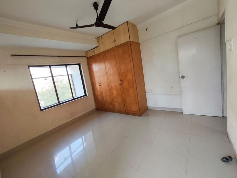 Kitchen, reminess-apartment 3 Bedroom 1400 Sq.Ft. Apartment In Bandra West Mumbai 10047972