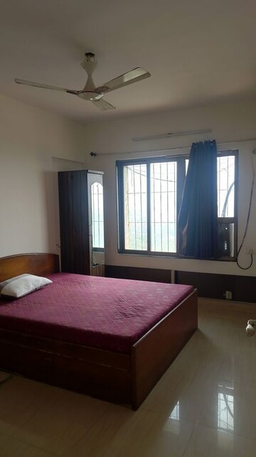 Bedroom in 1 BHK Apartment at Dosti Daffodil, Wadala East – for Rent