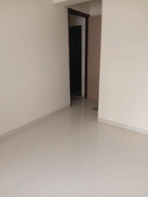Room in 2 BHK Apartment at Ekta CHS Andheri, Andheri West – for Rent