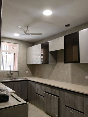 Kitchen in 3 BHK Builder Floor at Sector 41 – for Rent