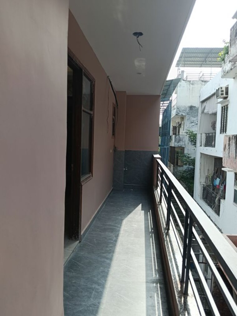 Balcony, sector 41 3 Bedroom 2500 Sq.Ft. Builder Floor In Sector 41 Gurgaon 10048017