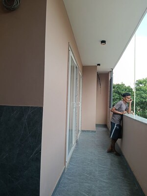 Building Lobby in 3 BHK Builder Floor at Sector 41 – for Rent
