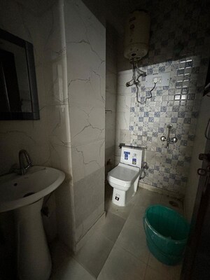 Bathroom in 2 BHK Builder Floor at Saket – for Rent