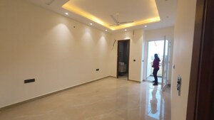 Room in 3 BHK Builder Floor at Fidato Honour Homes, Sector 89 – for Sale