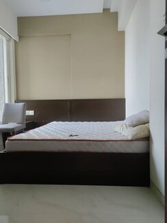 Pg For Rent in Lower Parel