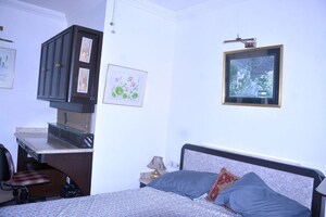 Living Room in 3 BHK Apartment at Konark Classic, Bandra West – for Rent