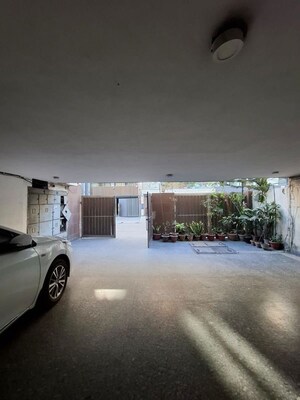 Parking in 3 BHK Builder Floor at Greater Kailash I – for Rent