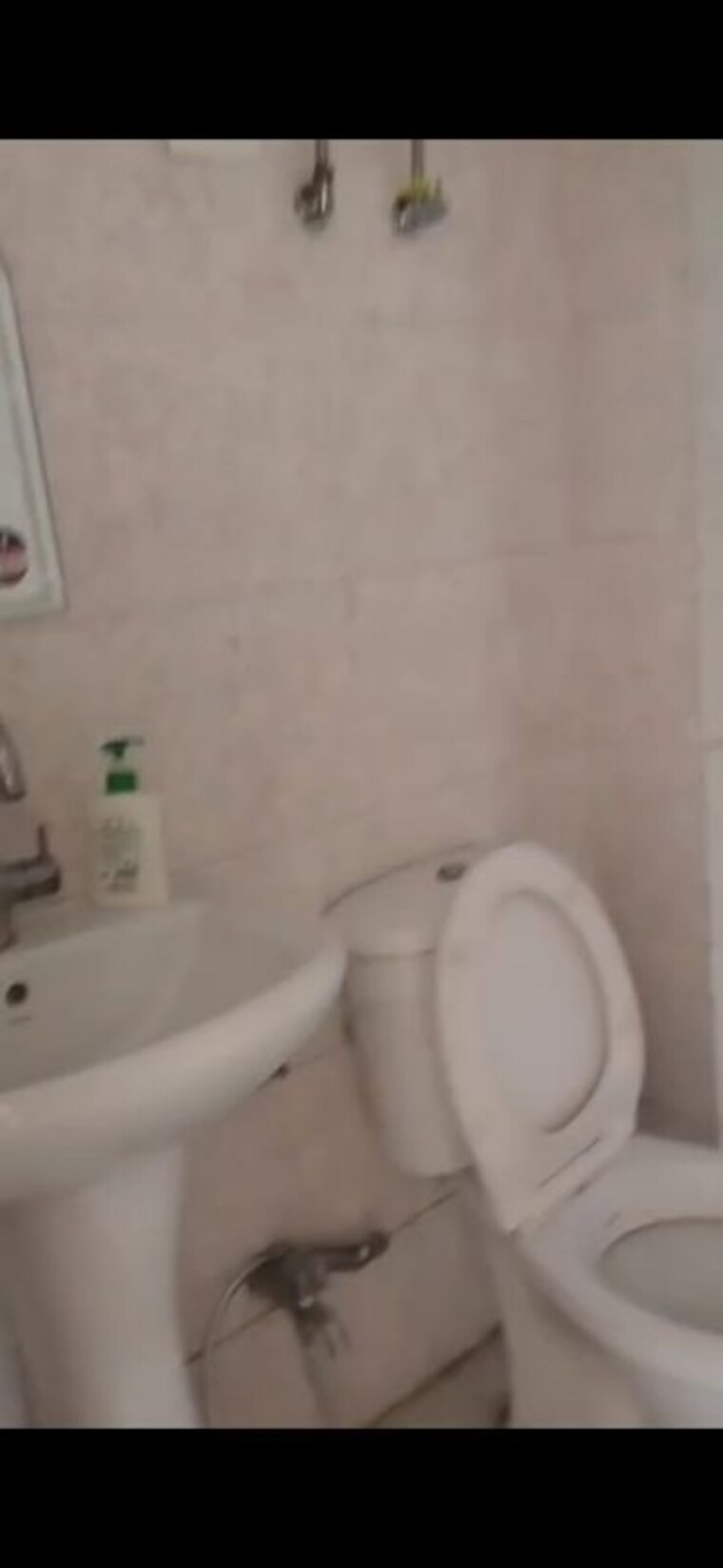 Bathroom, panchsheel-greens-ii 2 Bedroom 915 Sq.Ft. Apartment In Sector 16 Greater Noida Greater Noida 10048149
