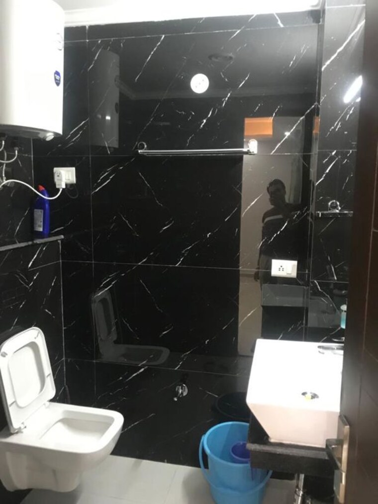 Master Bedroom, saket 2 Bedroom 1100 Sq.Ft. Builder Floor In Saket Delhi 10048180