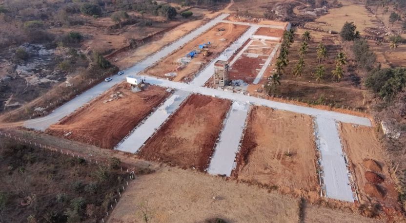 Plot For Sale in Hampa Pura