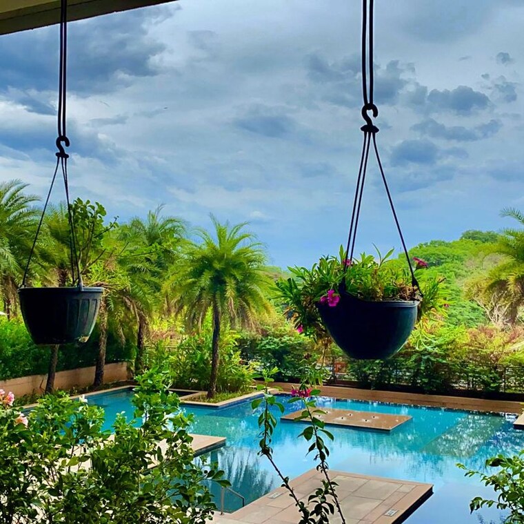 Garden, the-wadhwa-the-address-vista 4 Bedroom 2450 Sq.Ft. Apartment In Ghatkopar West Mumbai 10048196