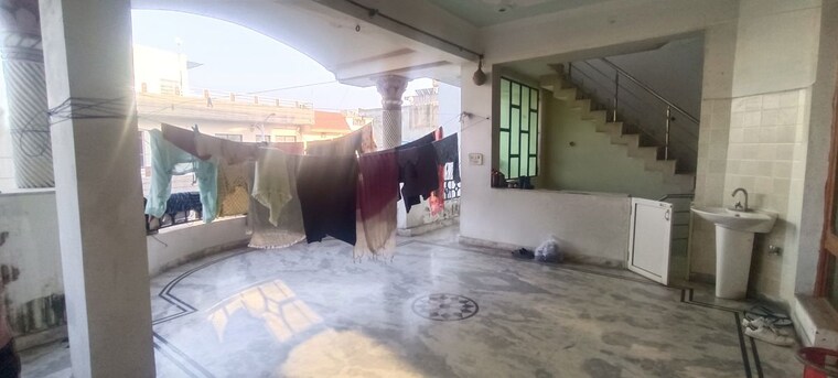  Parking, ambala highway 1 Bedroom 110 Sq.Yd. Independent House In Ambala Highway Chandigarh 10048329