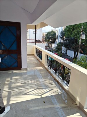 Balcony in 2 BHK Independent House at Rajender Nagar – for Rent