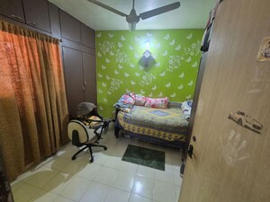 Master Bedroom in 2 BHK Apartment at Spaghetti Complex, Kharghar – for Rent
