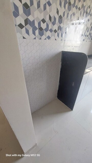 Room in 2 BHK Apartment at Lalani Residency, Kavesar – for Sale