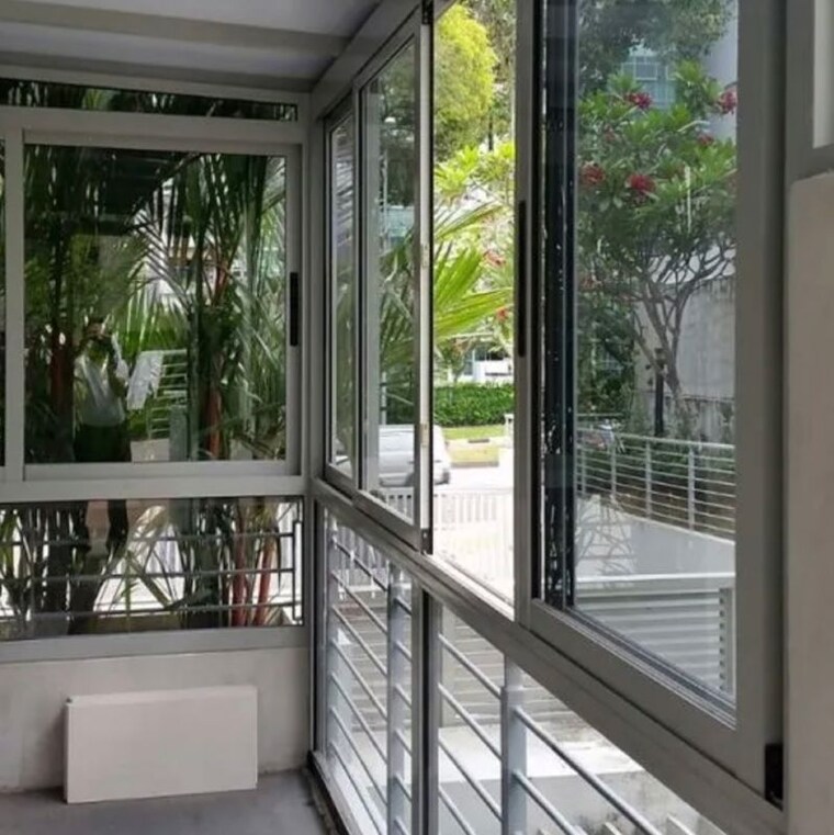 Balcony, sector 73 2 Bedroom 1050 Sq.Ft. Builder Floor In Sector 73 Noida 10048446