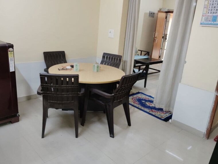 Dining area, omicron ii greater noida 2 Bedroom 120 Sq.Mt. Villa In Omicron Ii Greater Noida Greater Noida 10048347