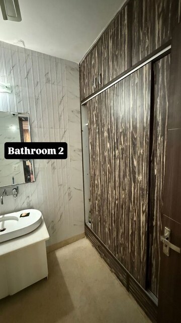 Bathroom in 6 BHK Independent House at Palam Vihar – for Rent