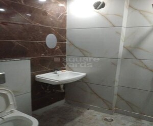 Bathroom in 2.5 BHK Builder Floor at Ramesh Nagar – for Sale