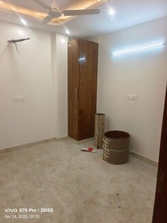 3 BHK Builder Floor For Sale in Kalkaji