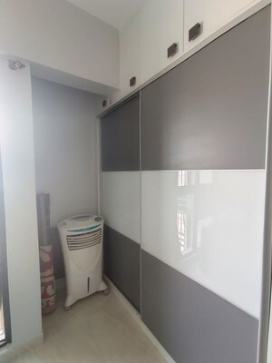 Room in 4 BHK Apartment at Rustomjee Crown, Prabhadevi – for Sale