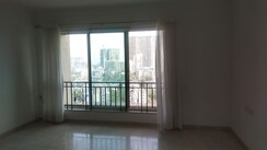 2 BHK + Study Room,Extra Room Apartment For Sale in Hiranandani Atlantis