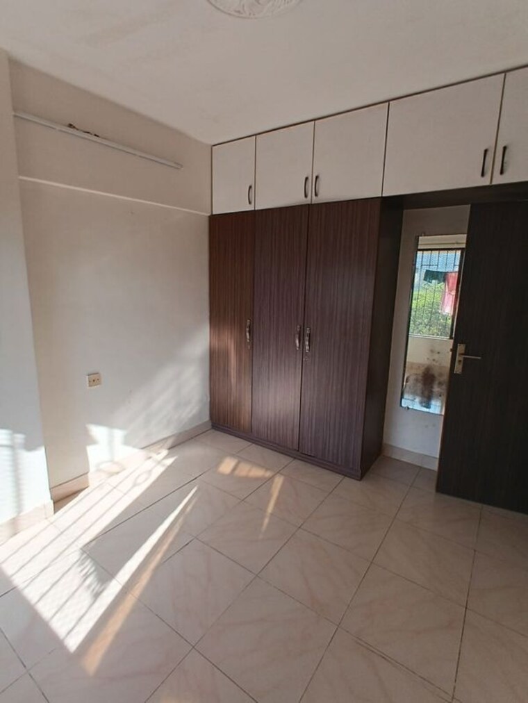 Room, millennium-tower 1 Bedroom 550 Sq.Ft. Apartment In Kandivali East Mumbai 10048628