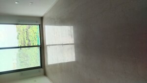 Room in 2 BHK Apartment at Hiranandani Highland, Powai – for Sale