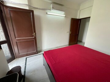Bedroom in 1 BHK Builder Floor at Nehru Enclave – for Rent