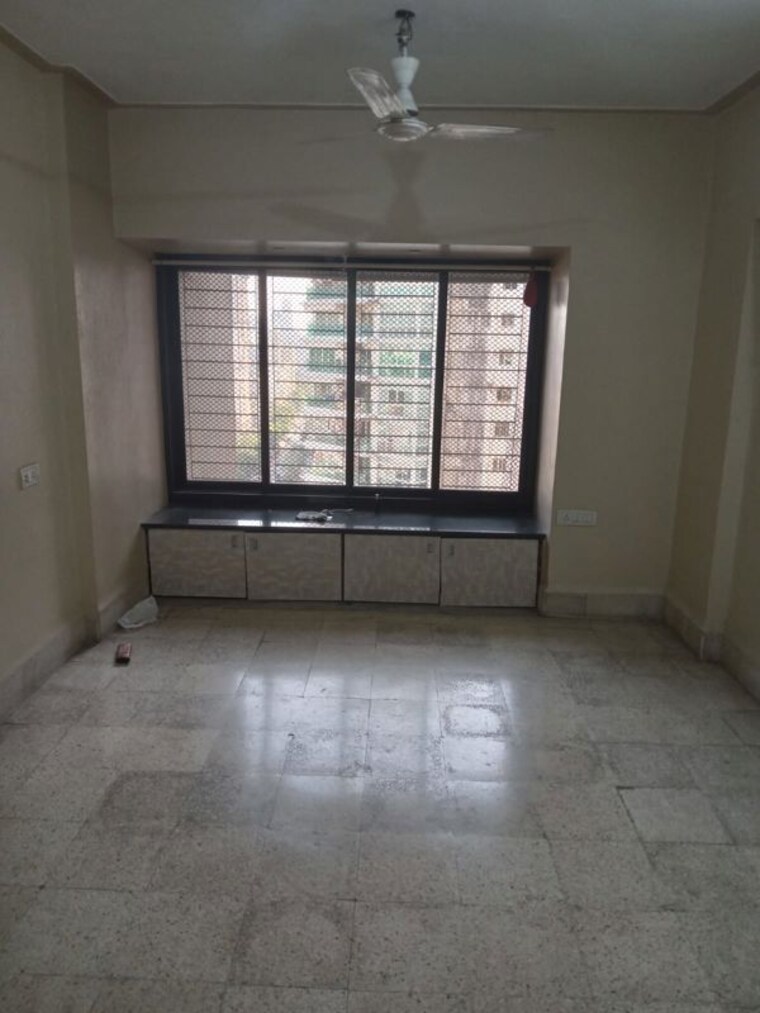 Room, lokhandwala-whispering-palms 1 Bedroom 450 Sq.Ft. Apartment In Kandivali East Mumbai 10049038