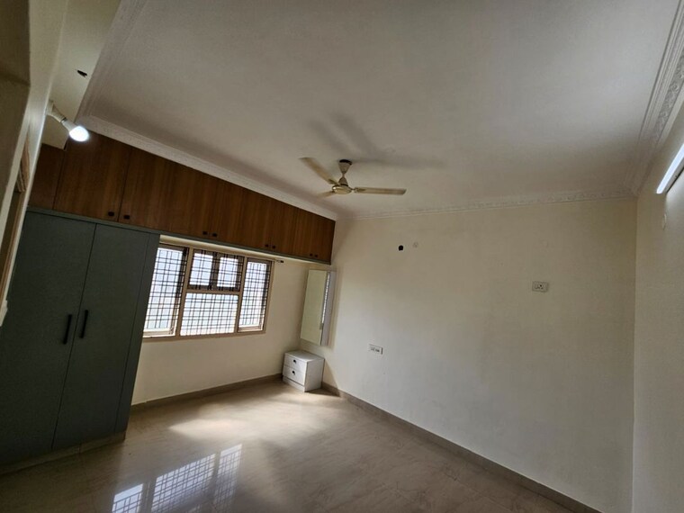 Room, chanda nagar 3 Bedroom 1450 Sq.Ft. Apartment In Chanda Nagar Hyderabad 10049050