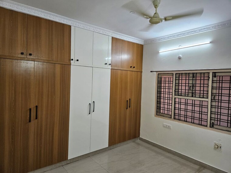 Room, chanda nagar 3 Bedroom 1450 Sq.Ft. Apartment In Chanda Nagar Hyderabad 10049050
