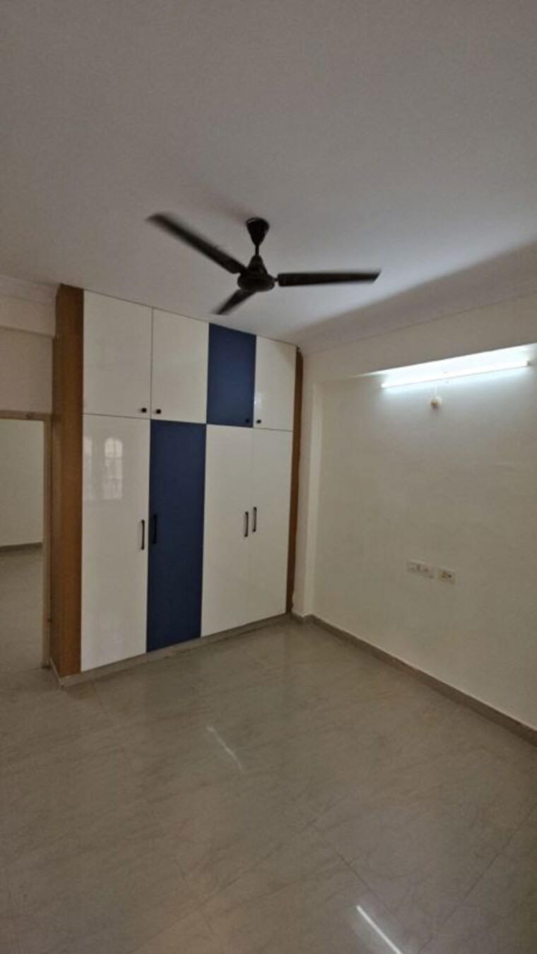 Room, chanda nagar 3 Bedroom 1450 Sq.Ft. Apartment In Chanda Nagar Hyderabad 10049050