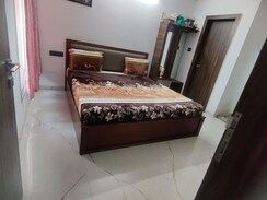 2 BHK Apartment For Rent in Aeropolis Phase II