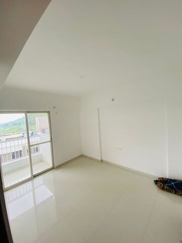 Room in 2 BHK Apartment at Pimpri Chinchwad Pcmc – for Rent