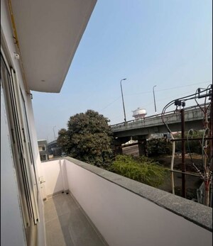 Balcony in 3 BHK Independent House at Gomti Nagar – for Rent