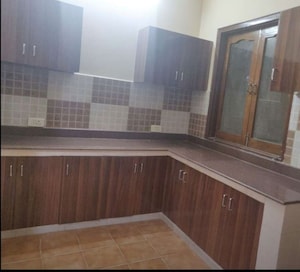 Kitchen in 3 BHK Apartment at Hazratganj – for Rent