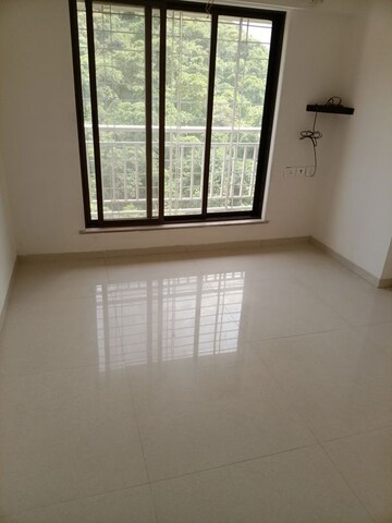 Room in 1 BHK Apartment at Unique Greens Ghodbunder Road, Ghodbunder Road – for Rent