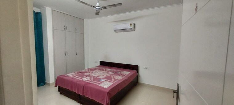 Bedroom, motia-royal-estate 3 Bedroom 1641 Sq.Ft. Apartment In Lohgarh Zirakpur 10049410