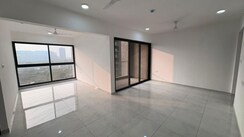 3 BHK Apartment For Rent in Mantra Mirari
